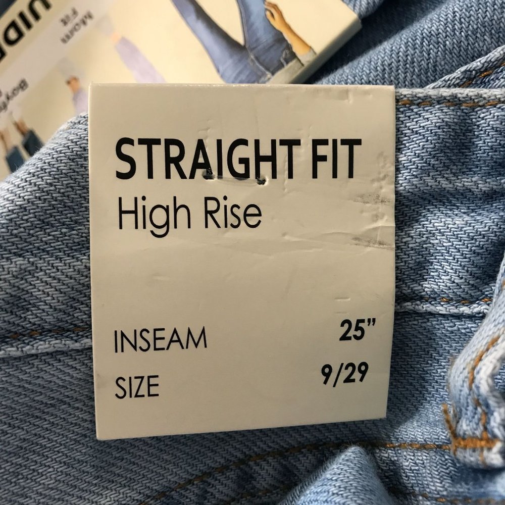 NWT S.O.N.G. Womens Light Blue Distressed High Rise Straight Crop Jeans Size 29 - Picture 8 of 11